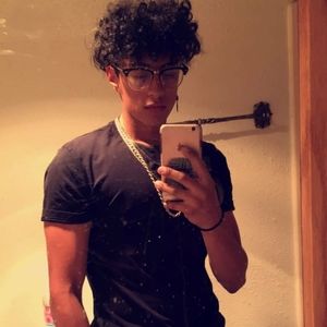 Meet your Posher, Christopher